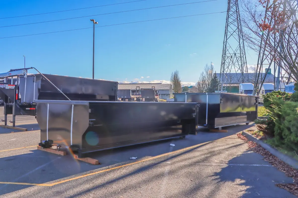 Professional dumpster rental and junk removal service in South Holland